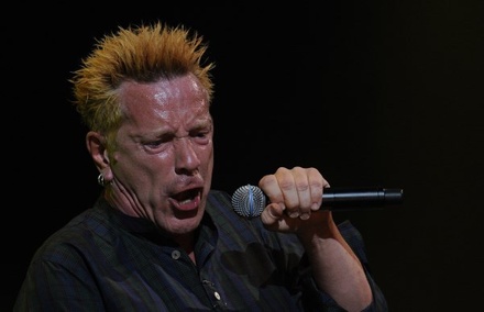 Экс-лидер Sex Pistols Джонни Роттен поддержал Дональда Трампа и Brexit