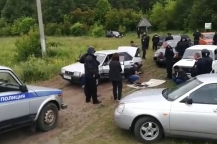 Полицейские задержали ещё 12 жителей Чемодановки по делу об убийстве