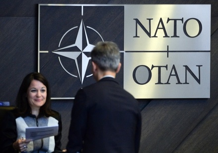 Главы МИДов Финляндии и Швеции подписали протоколы о вступлении в НАТО