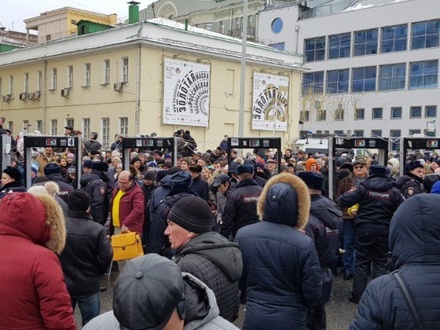 В Москве усилили меры безопасности перед маршем памяти Немцова