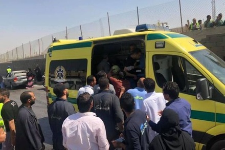 В результате взрыва у туристического автобуса в Каире пострадали 14 человек
