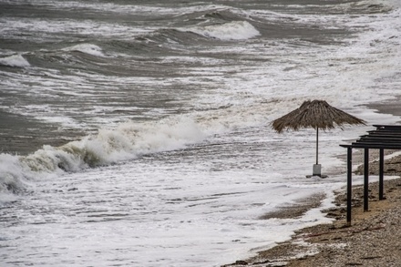 В Крыму в выходные ожидается штормовой ветер до 25 м/с