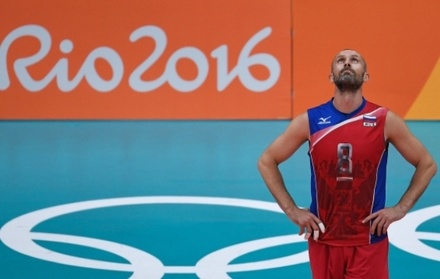 Российские волейболисты проиграли команде США в борьбе за олимпийскую бронзу