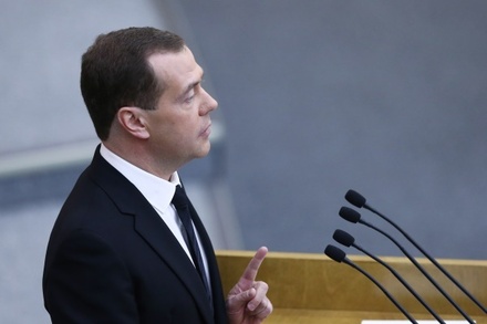 Медведев: власти не будут «допечатывать» деньги