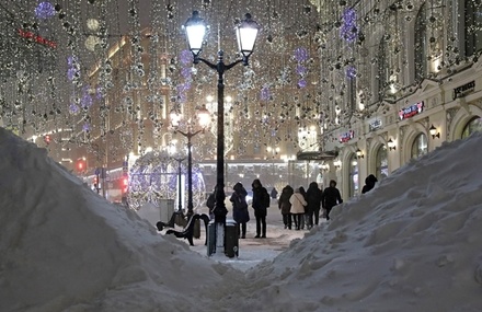 Синоптики прогнозируют ослабление снегопада в Москве к вечеру субботы