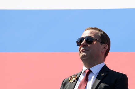 Дмитрий Медведев проголосовал по поправкам в Конституцию