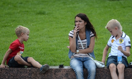 В Мосгордуме опровергли повсеместный запрет курения на улицах столицы