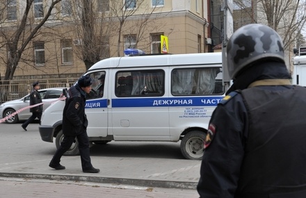 Суд арестовал подозреваемого в организации взрыва у школы в Ростове-на-Дону