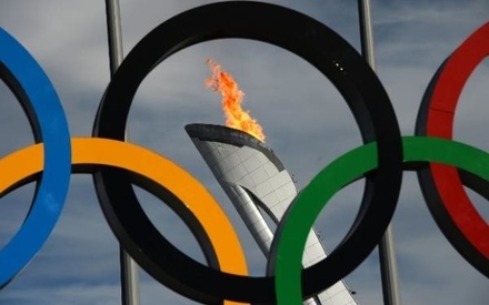 В МОК назвали спекуляцией сообщение о запрете российского гимна на Олимпиаде-2018