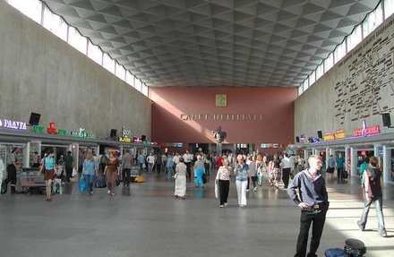 Московский вокзал в Петербурге частично эвакуирован из-за угрозы взрыва