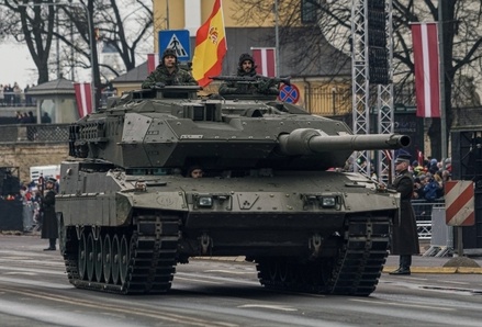 Испания отказалась передавать Украине танки Leopard