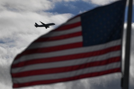 Под запрет на въезд в США по указу Трампа попали экипажи самолётов