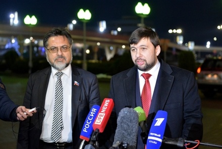 Полпреды ДНР и ЛНР требуют официального указа Порошенко о прекращении огня