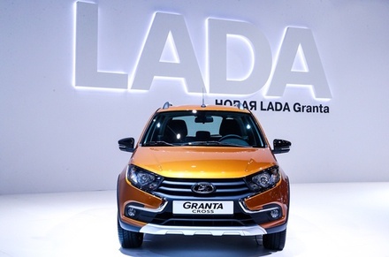 «АвтоВАЗ» возобновил производство Lada Granta Cross