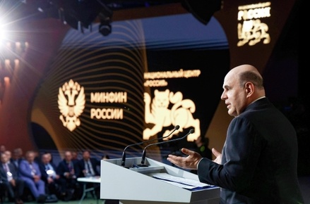 Мишустин: России предстоит решить вопросы технологического лидерства