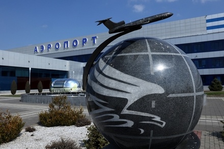 Аэропорт Минвод приостановил приём рейсов из-за дефекта полосы