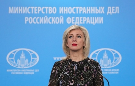 Захарова назвала экстремистским решение Литвы признать Россию «страной-террористом»