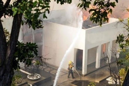 Дом главы РФБ в Лос-Анджелесе сгорел из-за лесных пожаров