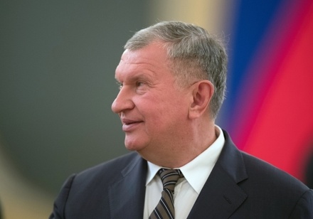 Прокурор заявил об отсутствии у Сечина оснований для оговора Улюкаева