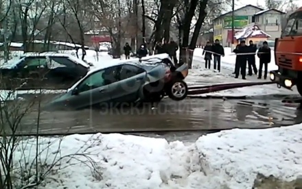 Владелец разбитого коммунальщиками в Жуковском авто готовит 2 иска в суд