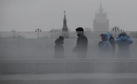 Синоптики пообещали москвичам дождливые и холодные выходные