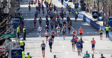 Жителям России и Белоруссии запретили участвовать в Бостонском марафоне в 2023 году
