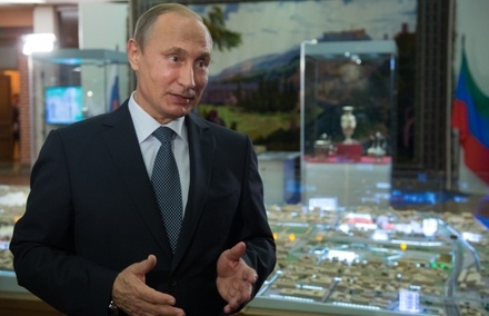 Путин увидел уникальные возможности в жизни под западными санкциями