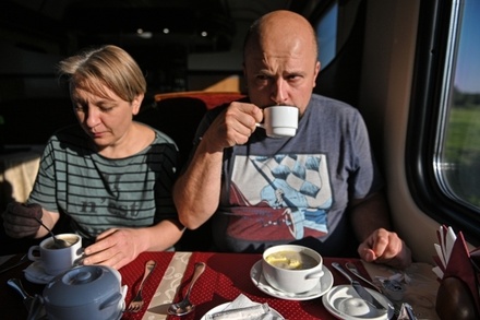 В Роскачестве посоветовали не злоупотреблять в жару холодным чаем и кофе