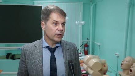 Иркутский Минздрав опроверг отказ министра помочь человеку в самолёте