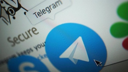 Интернет-омбудсмен предсказал вечную войну Роскомнадзора с Telegram