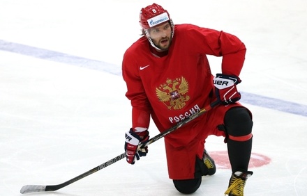 Александр Овечкин принял участие в тренировке сборной России по хоккею