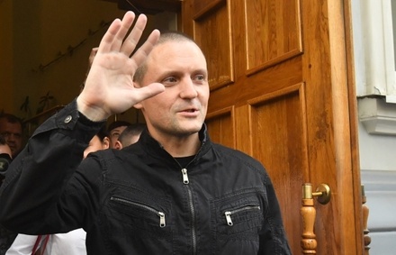 Удальцов заявил об отсутствии официального уведомления о вызове на допрос в СКР
