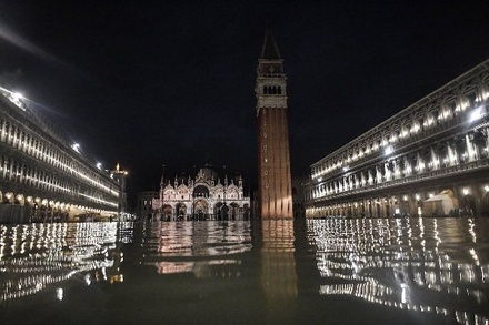 В Венеции введён режим ЧП в связи с наводнением
