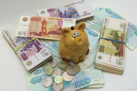 Опрос: почти треть россиян начали экономить за последние полгода
