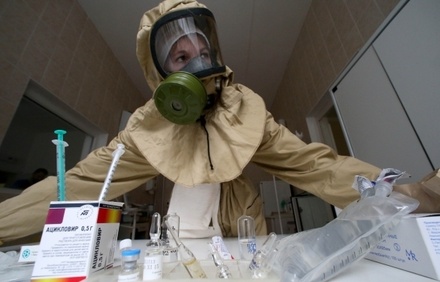 Россия зарегистрировала самое эффективное на сегодня лекарство от Эболы