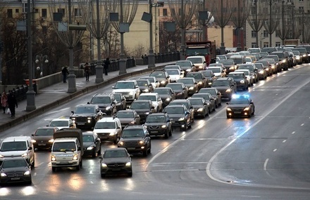 ЦОДД предупредил водителей о возможных пробках в Москве
