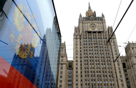 Москва в ближайшие дни зеркально ответит на высылку российских дипломатов из ЕС