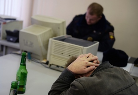 В России пьяных нарушителей предложили направлять на принудительное лечение
