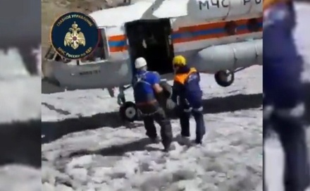 Альпинист из Москвы 15 часов провёл в ожидании спасателей в Кабардино-Балкарии