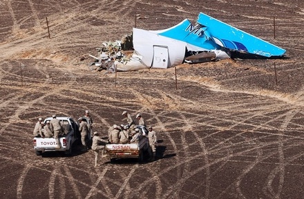 В «Когалымавиа» исключили технеисправность и ошибку пилота при крушении А321