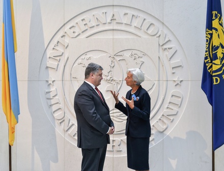 МВФ одобрил новый кредит Украине почти на 4 миллиарда долларов
