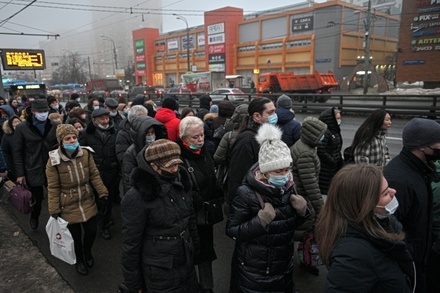 В Мосгордуме дали прогноз на отмену масочного режима в столице