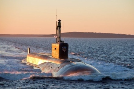 Новый российский атомный подводный ракетоносец впервые вышел в море