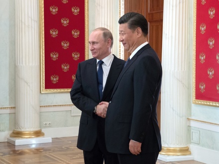 Путин принял в Кремле Си Цзиньпина