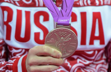 Легкоатлеты РФ после проверки допинг-проб должны вернуть 23 олимпийские медали