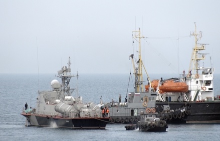 Киев надеется на возвращение оставшихся в Крыму военных кораблей