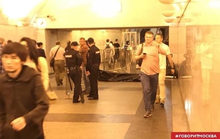 На станции метро «ВДНХ» скончался пассажир