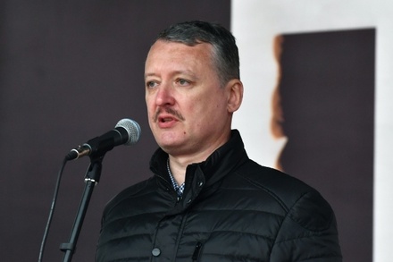 Стрелков заявил о непричастности ополчения к катастрофе MH17