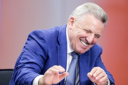 Экзитполы отдали победу Шпорту на выборах губернатора Хабаровского края