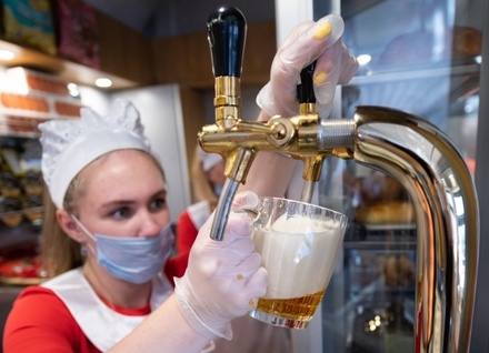 В России призвали запретить чешское пиво из-за обострения отношений с Прагой
